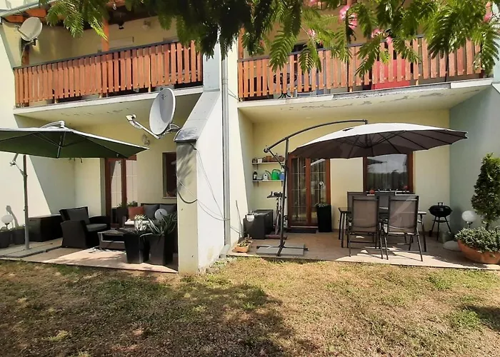 Selyemakac דירה *